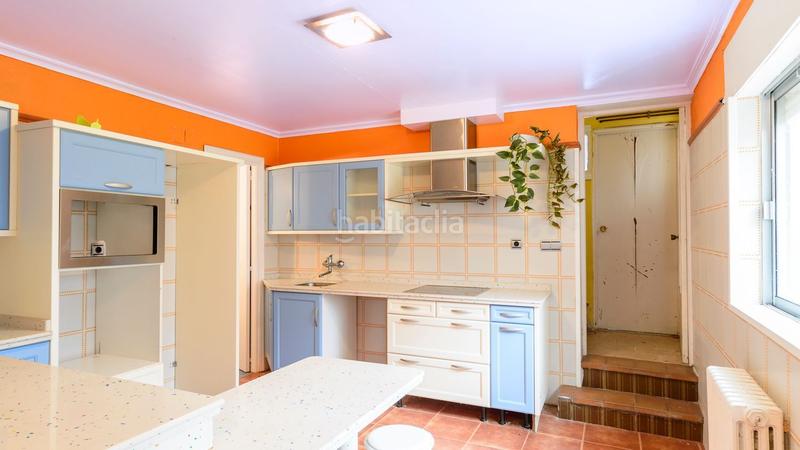 Foto 4f352319-898c-46d7-b04d-d1c341d62410. Xalet amb aparcament piscina a Extrarradio Valladolid