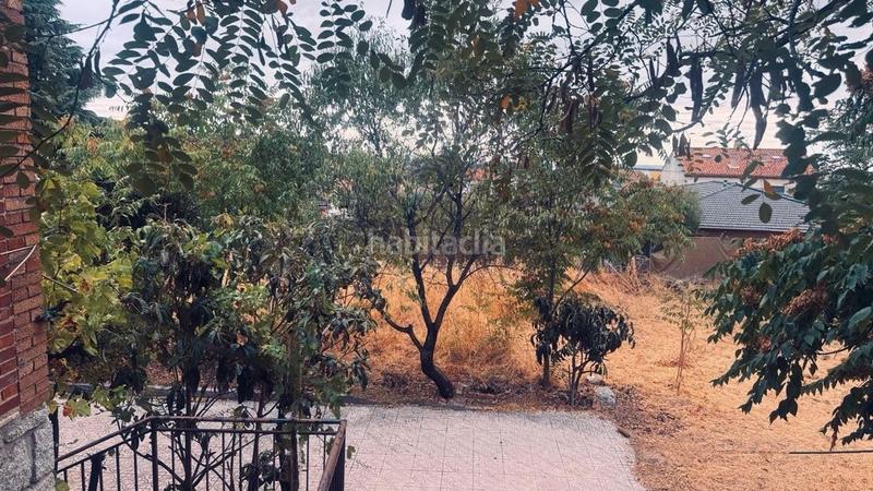 Foto 1fd01383-6dd4-4986-b09a-7e1bccfdcd29. Chalet con piscina in Navalagamella