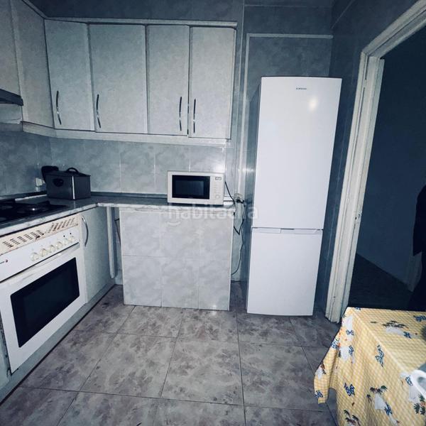 Foto 38dbcb9a-0c93-45a7-9702-245c56d6d2bd. Chalet con piscina in Navalagamella