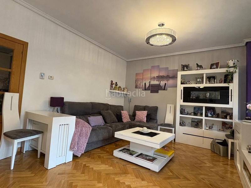 Foto d92a6ea1-3ca0-4b43-ad84-d52f16f2995c. Erdgeschoss mit heizung parking pool in Europolis Rozas de Madrid (Las)