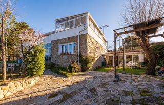 Chalet in Calle de los Castaños 6