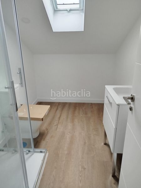 Foto bc6b2161-be83-43f1-ba56-f7dff08798d9. Location duplex avec parking dans Casa Amarilla Galapagar