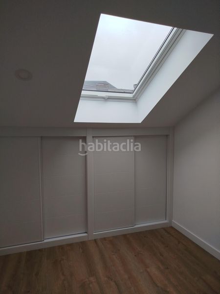 Foto fe55b264-0f72-4c3d-9f6f-6c98cc78e12b. Location duplex avec parking dans Casa Amarilla Galapagar