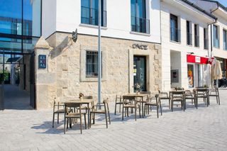 Traspaso Local Comercial  Calle real. Se traspasa cafetería de especialidad y librería en torrelodones