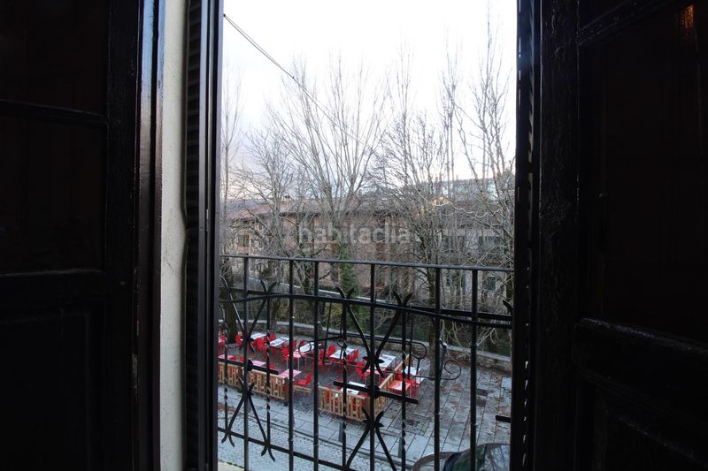 Foto c3a1b236-a06a-4c9a-8721-11a33dc384e0. Edificio in avenida paular el 29 in Rascafría