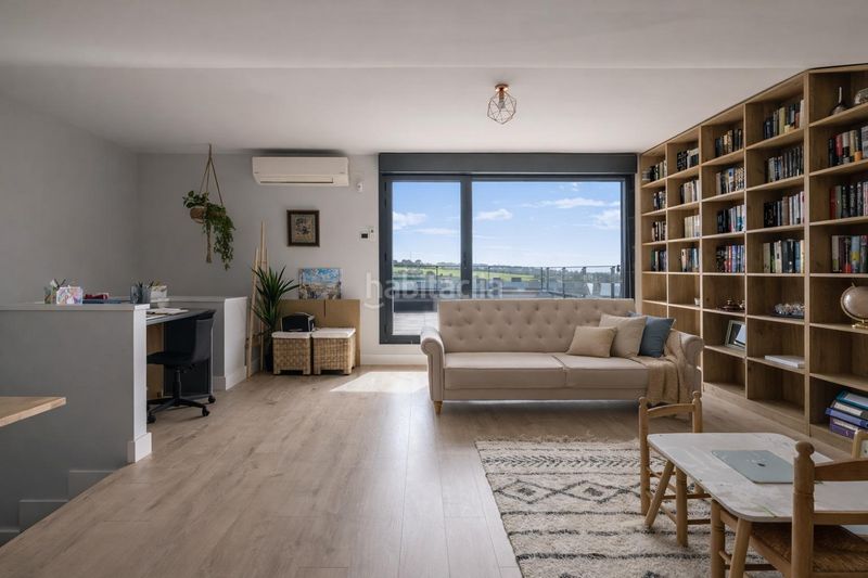 Foto b82aa911-9a34-44ae-b412-fb652bc1ac00. Casa aparellada amb calefacció aparcament piscina a Boadilla del Monte