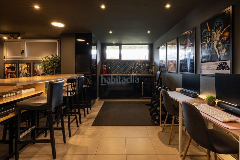 Foto fb2d9fcc-4cbc-4b5e-9c4f-098bb3a8f022. Casa aparellada amb calefacció aparcament piscina a Boadilla del Monte