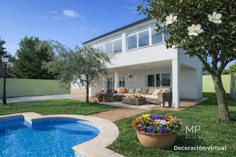 Foto 8eceef17-e515-4d32-b2ba-fdc7628613e0. Xalet amb aparcament piscina a El Guijo-Colonia España Galapagar