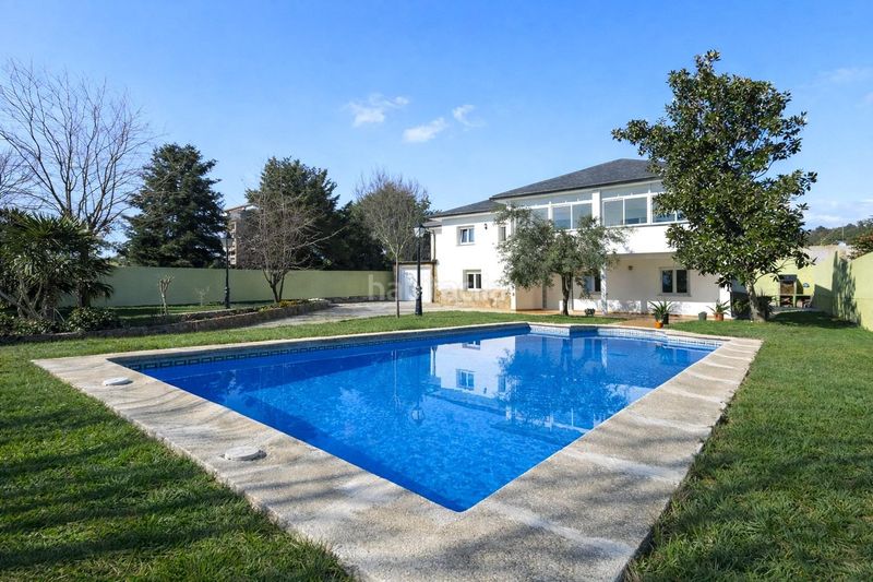 Foto a5aa0b8a-fe82-463c-9bd0-29bce2b06b65. Xalet amb aparcament piscina a El Guijo-Colonia España Galapagar