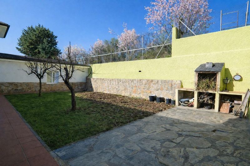 Foto b4d3e0ca-6cad-4ca8-bdad-acb4a6f899ea. Xalet amb aparcament piscina a El Guijo-Colonia España Galapagar