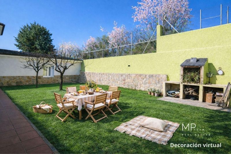 Foto c6bcca27-e4a9-484a-b10f-4df4a8055f96. Xalet amb aparcament piscina a El Guijo-Colonia España Galapagar