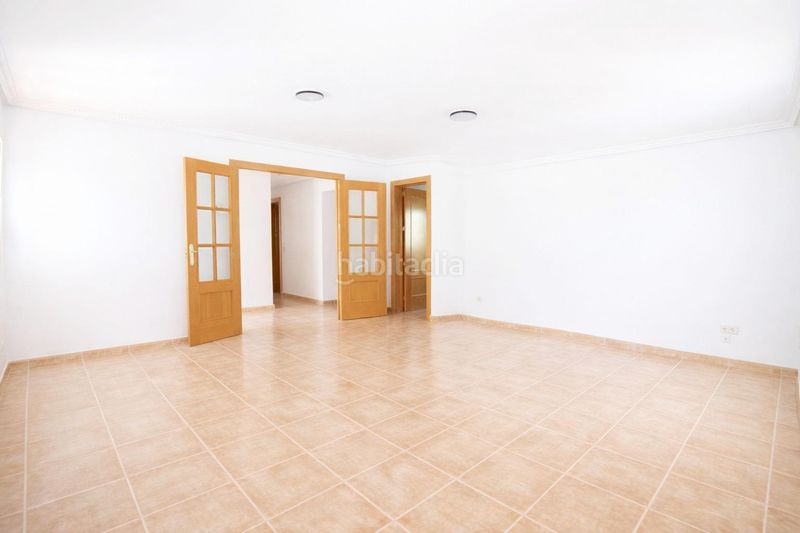 Foto eeacaaff-9f1a-4a66-b136-b17cc827342b. Xalet amb aparcament piscina a El Guijo-Colonia España Galapagar