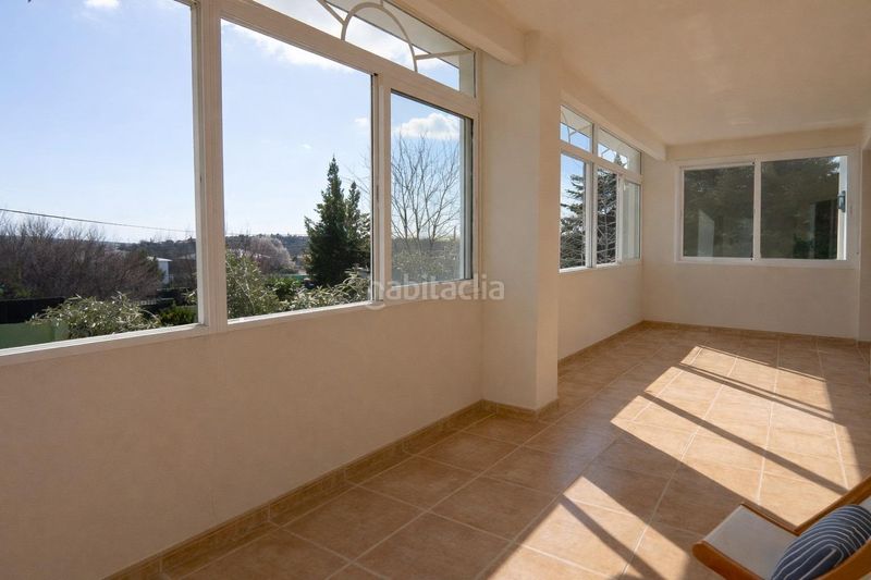 Foto fe777225-facc-4074-bb91-a05d76ea694f. Xalet amb aparcament piscina a El Guijo-Colonia España Galapagar