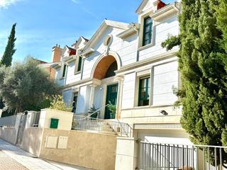 Chalet  Calle nabuco. Chalet exclusivo a solo 10 minutos de valladolid - eficiencia, e