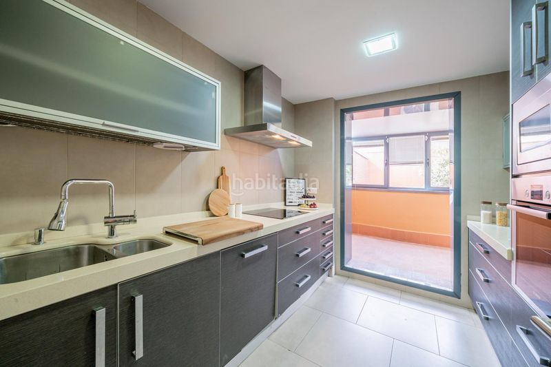 Foto 04725564-207c-4060-9091-fe2048e258f1. Casa adossada amb aparcament piscina a Colonia Torrelodones