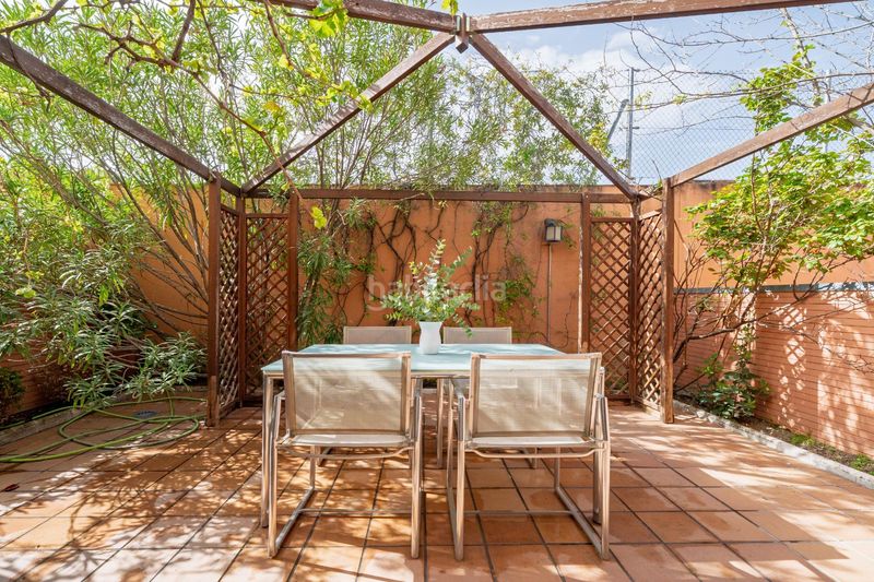 Foto 794ad4d9-ff6e-47c9-a346-67bec1631553. Casa adossada amb aparcament piscina a Colonia Torrelodones