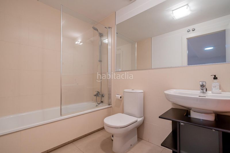 Foto 902a947f-eee7-4f74-872c-8573d0081624. Casa adossada amb aparcament piscina a Colonia Torrelodones