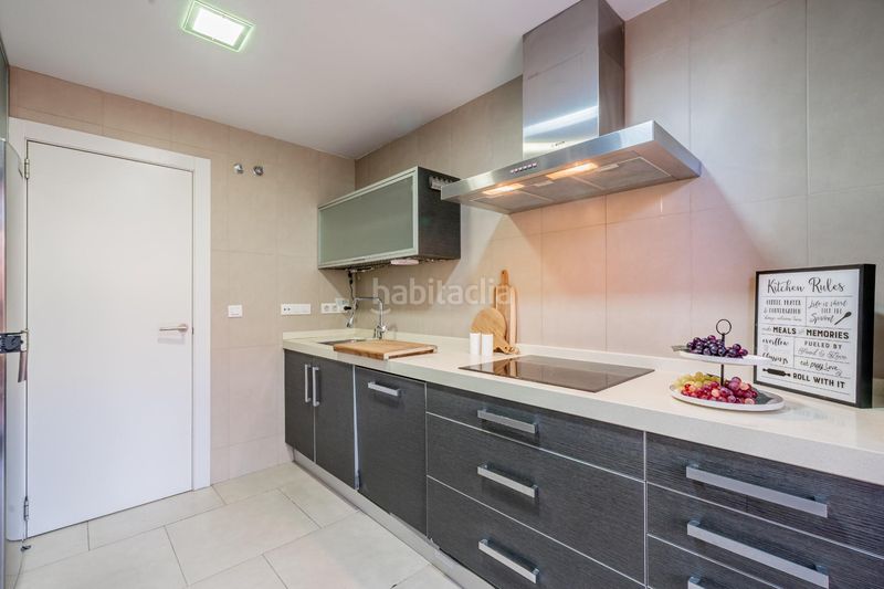 Foto def56708-e501-4724-88a5-cc2c67459e61. Casa adossada amb aparcament piscina a Colonia Torrelodones