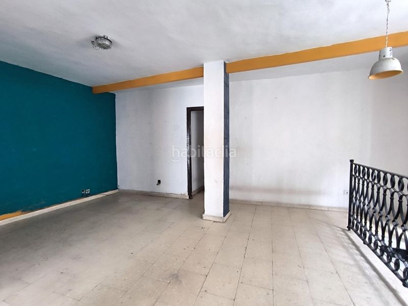Foto c8f905cb-e7ef-436f-83d0-5ab895861113. Casa amb calefacció aparcament a casco histórico - ribera - san basilio Córdoba
