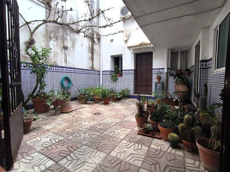 Foto 8a94a5e0-eadd-47ba-b376-0aaff3fa5bdf. Casa amb aparcament a Sta. Marina - San Andrés - San Pablo - San Lorenzo Córdoba