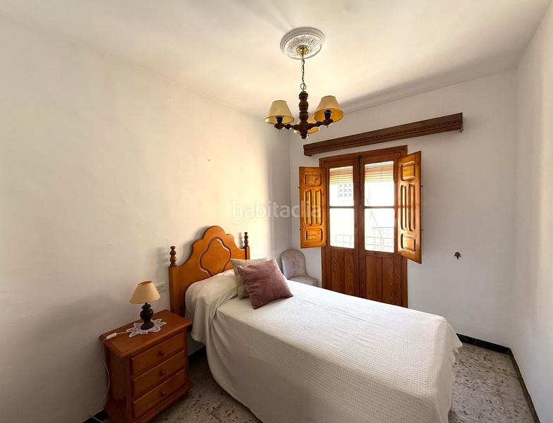 Foto 74e0a319-ee8b-42b3-94da-dd602fbf9e1c. Maison avec chauffage dans Rute