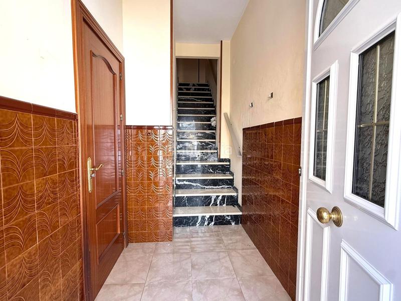 Foto 87dbf263-bc91-48a9-b71d-b3b1ca7c096f. Maison avec chauffage dans Rute