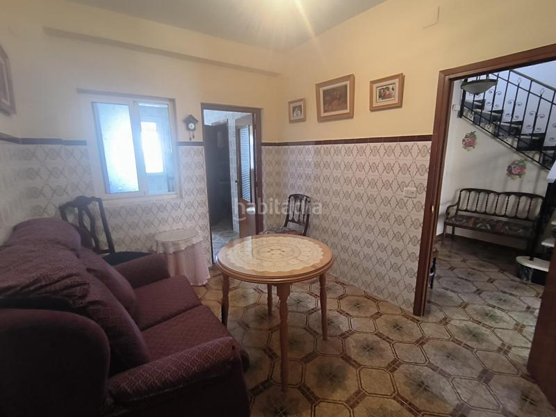 Foto d59344d8-9bfe-4fd0-a67e-ccf4e908444d. Maison avec chauffage dans Rute