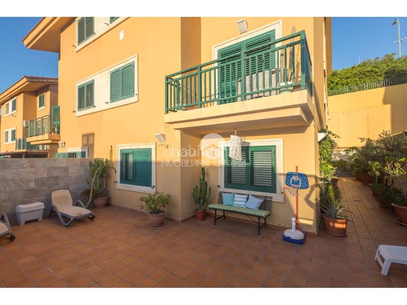 Foto 11cc0928-7e42-452b-a9ef-8211c9271739. Casa con riscaldamento parcheggio in Siete Palmas Palmas de Gran Canaria (Las)