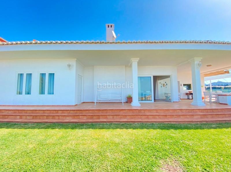 Foto 388e41c0-c87e-4f06-9b71-3fb7940350e4. Chalet with fireplace heating parking pool in Urbanización Santa Rosa Torrox