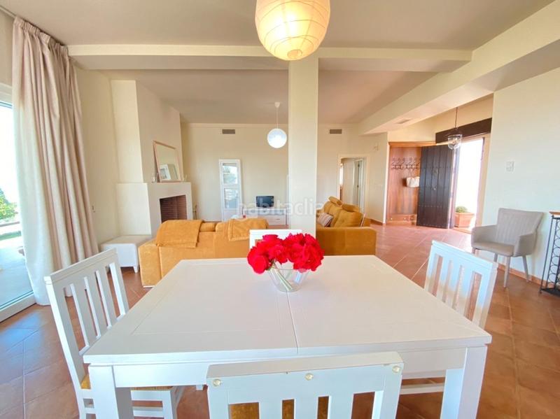 Foto 46e9fab4-6f33-4d38-8acb-9bd58a0b6b6f. Chalet with fireplace heating parking pool in Urbanización Santa Rosa Torrox