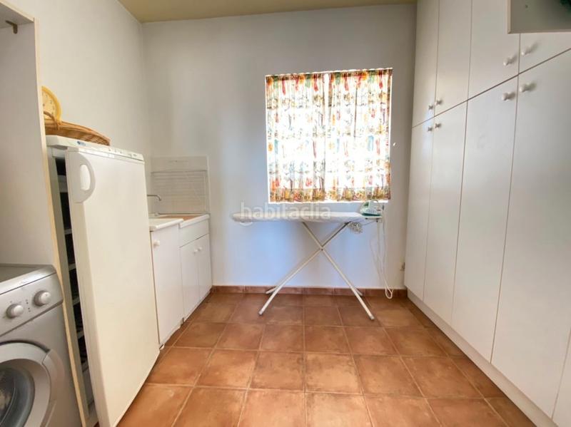 Foto b05afa2e-0940-4657-bc35-b4620563535e. Chalet with fireplace heating parking pool in Urbanización Santa Rosa Torrox