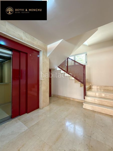 Foto 57b3b6c8-e23e-43ae-bf29-2fafa124d5a6. Pis amb calefacció aparcament piscina a Sanchinarro Madrid