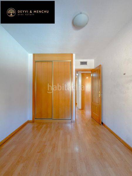 Foto fe3d97d3-79be-4e1e-89b8-dea175fdbfec. Pis amb calefacció aparcament piscina a Sanchinarro Madrid