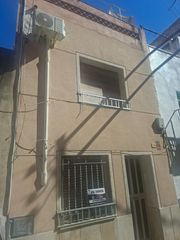 Casa adossada a Jesús - Els Reguers
