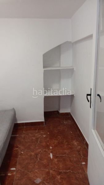 Foto 6d73c4ef-fbfb-4a64-870c-b927f0f51061. Casa adossada a Centre Tortosa