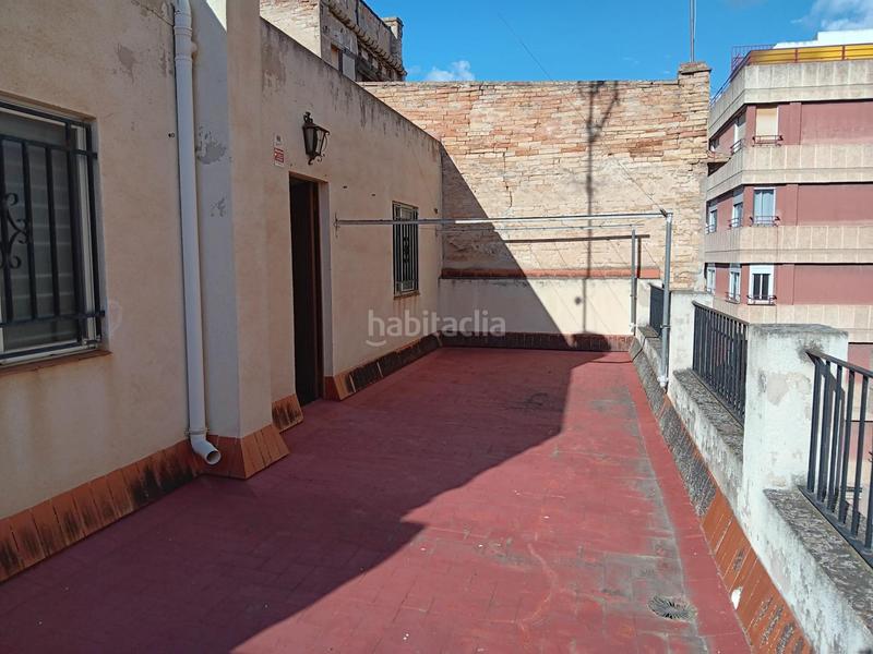 Foto 3a14c931-f7ea-466f-9b06-2169da3e9a6d. Edificio en Centre Tortosa