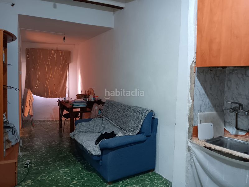 Foto d8291041-38d2-4f18-a29c-a08ae6606228. Edificio en Centre Tortosa