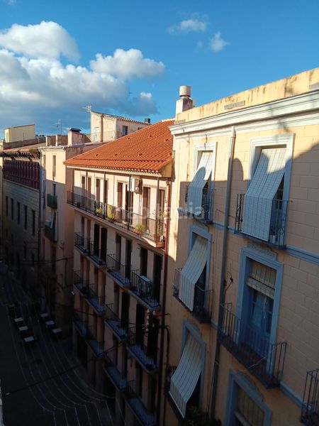 Foto efbcdf99-e593-4940-b3f5-4affe416454f. Edificio en Centre Tortosa