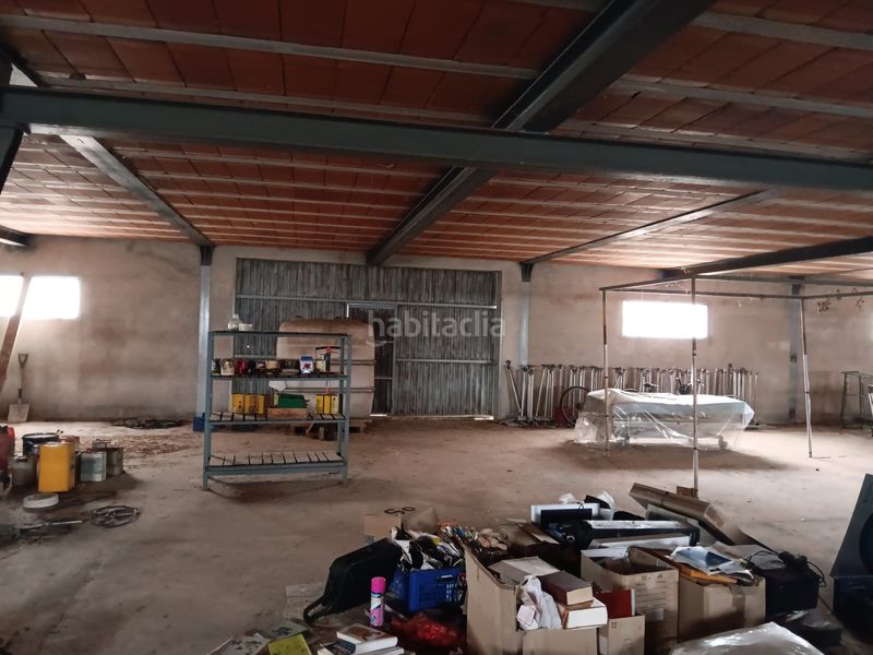 Foto 731748b8-b25e-49f6-9cd9-3a641af65958. Bâtiment à usage industriel dans Ginestar