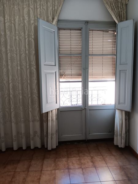 Foto 22b7bbcb-7a8b-4ec9-a08f-d20481cd6df8. Casa adosada en Roquetes