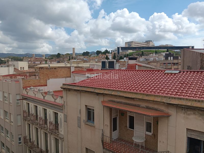 Foto 814e2a18-2ea5-458d-85ac-5ff623a71e8a. Edifici a Centre Tortosa