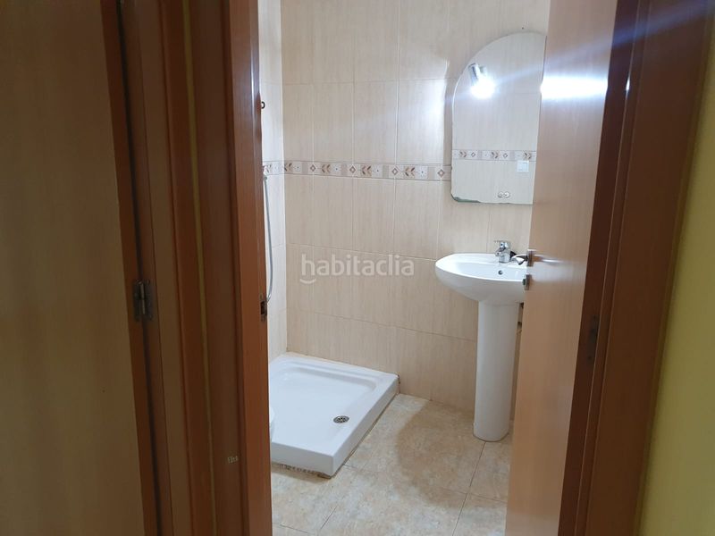 Foto a7b0ca0a-0441-4ef1-a14a-d9c32d4e0bcb. Maison jumelée avec parking dans Aldover