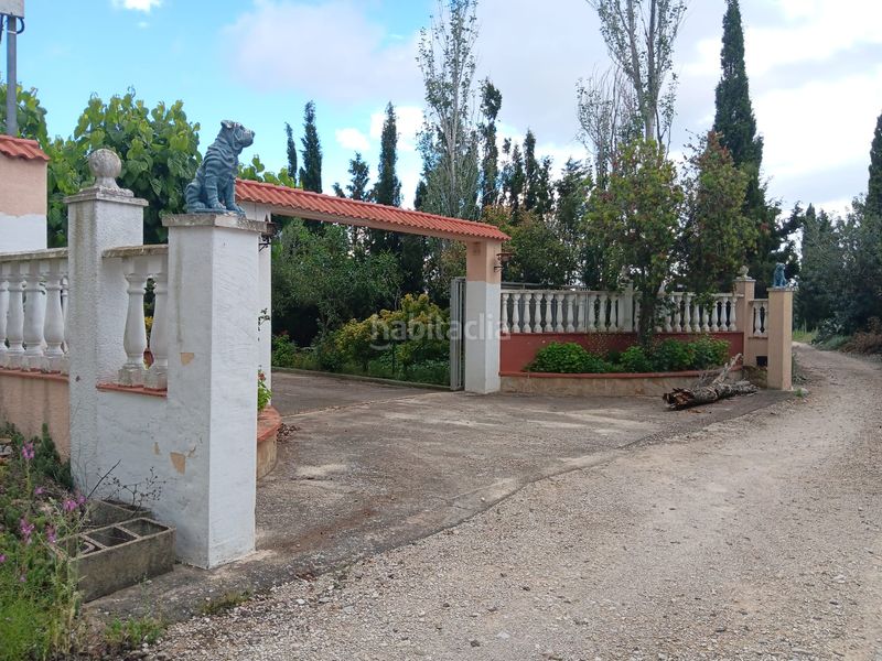 Foto 5876b21f-b830-45af-8f42-46b9b0f3c7ab. Chalet avec parking dans Vinallop Tortosa