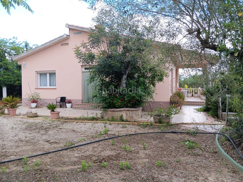 Foto 675ff919-9a57-4e72-9a50-c035ee9d5e81. Chalet avec parking dans Vinallop Tortosa