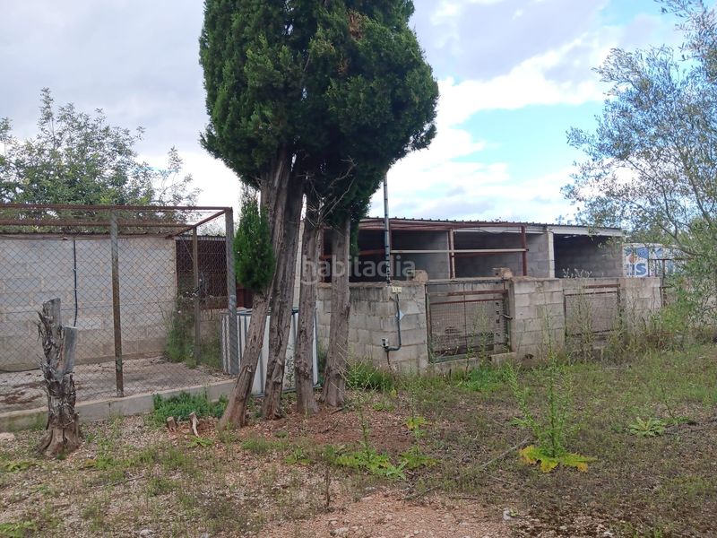 Foto 7909fc91-a8cb-44a4-8a0f-86909a2403a2. Chalet avec parking dans Vinallop Tortosa