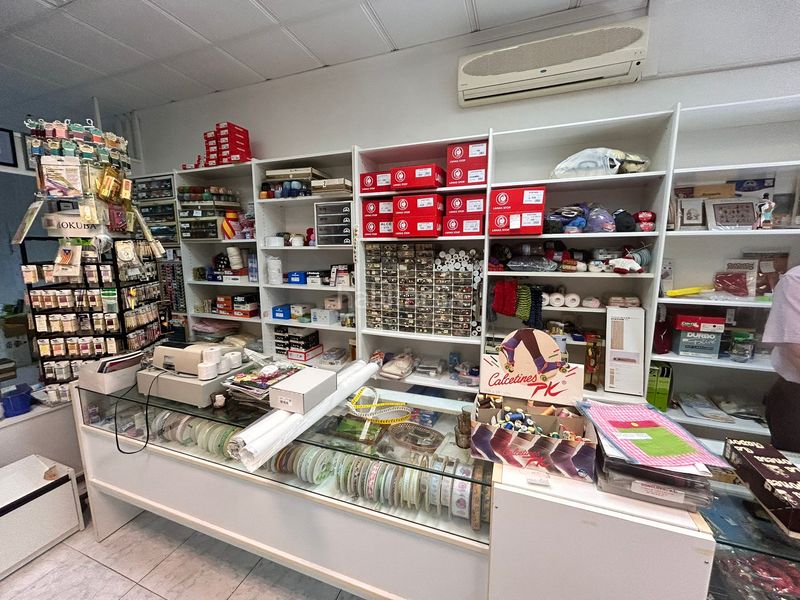 Foto 02afa3bf-5da2-4cc0-83a0-6ec82029b125. Local comercial en Ferreries Tortosa