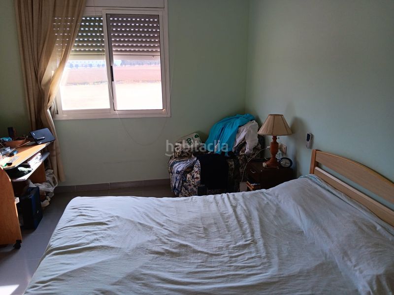 Foto 4d0bbd22-2794-4431-af18-8437edebf84e. Duplex avec chauffage parking dans Camarles