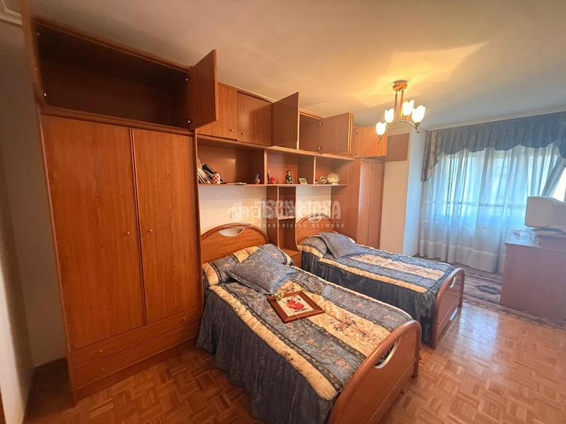 Foto ec54c490-6ed2-481e-addc-d5fe61609ef7. Pis amb aparcament a Valencia de Don Juan