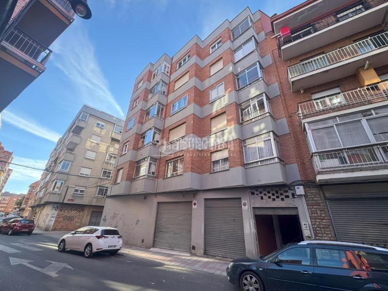 Foto dfd7da9f-8dd4-4357-80df-ba90ec372c30. Business premise in San Mamés - La Palomera León