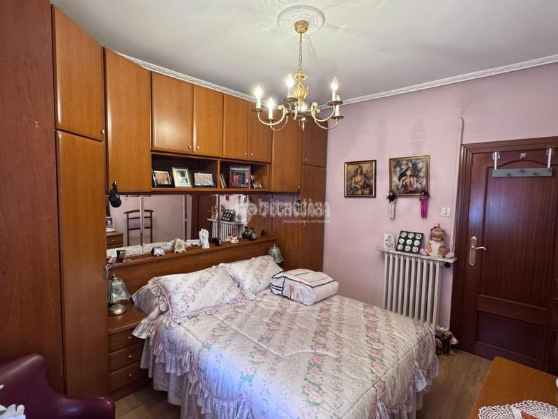 Foto 1714539b-1d8e-4227-8e35-153aad434470. Pis amb calefacció a San Mamés - La Palomera León